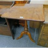 MAHOGANY CENTRE PEDESTAL TABLE WITH SQUARE TOP & 3 SPREADING SUPPORTS TOP 56CMS