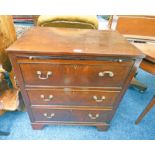 19TH CENTURY MAHOGANY CHEST OF 3 DRAWERS