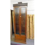 LATE 19TH CENTURY MAHOGANY SPORTING CABINET WITH FITTED INTERIOR & 2 GLASS PANEL DOORS,