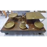 EARLY 20TH CENTURY MAHOGANY AND BRASS POSTAL SCALES WITH BRASS WEIGHTS