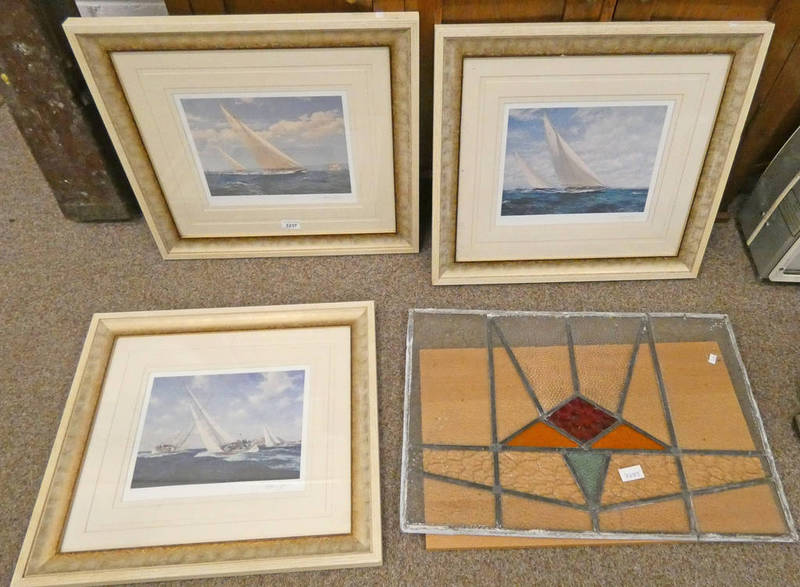 3 SAILING YACHT LIMITED EDITION PICTURES SIGNED BY J STEVEN DAW & LEADED GLASS PANEL