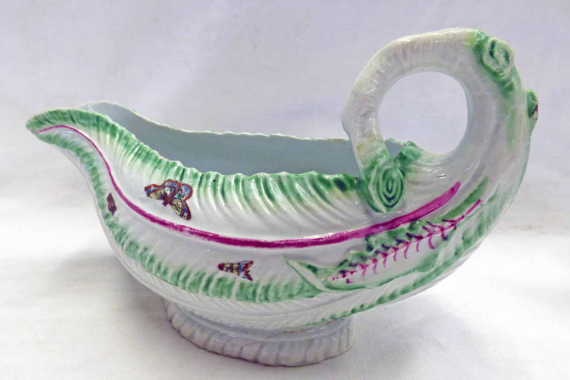 18TH CENTURY WORCESTER PORCELAIN LETTUCE LEAF SAUCEBOAT DECORATED WITH BUTTERFLYS, DRAGONFLIES,