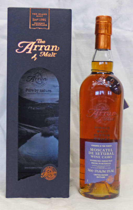 1 BOTTLE OF THE ARRAN SINGLE MALT WHISKY FINISHED IN MOSCATEL DE SETUBAL WINE CASKS - 70CL, 55%,