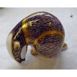 ROYAL CROWN DERBY PAPERWEIGHT BADGER WITH GOLD STOPPER