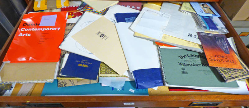 LARGE SELECTION OF SKETCH PADS,