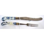 A First Period Worcester Porcelain Knife Handle, circa 1765, painted in underglaze blue with the