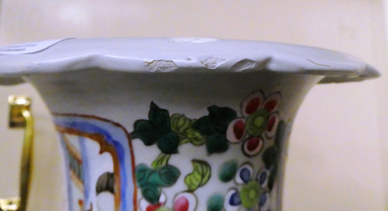 A Chinese famille rose vase - Image 4 of 8