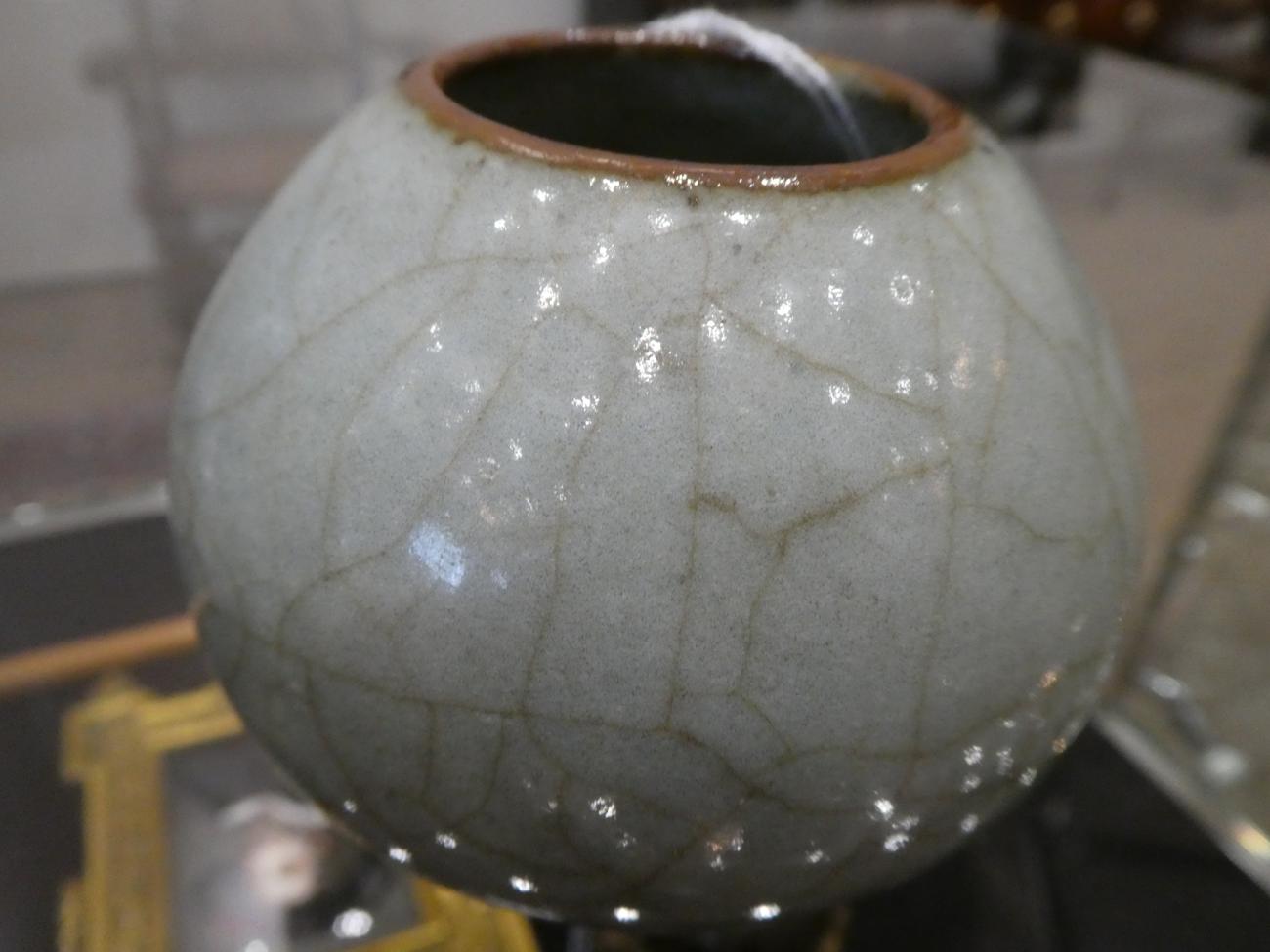 A Chinese Guan Type Lotus Bud Water Pot, Qing Dynasty, with allover crackling to the glaze, 7cm high - Image 3 of 10