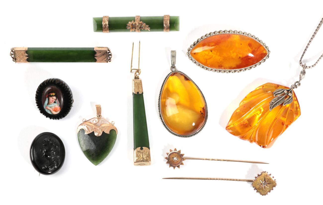 A Quantity of Jewellery, including; a diamond set stick pin, a pearl set stick pin, two jet