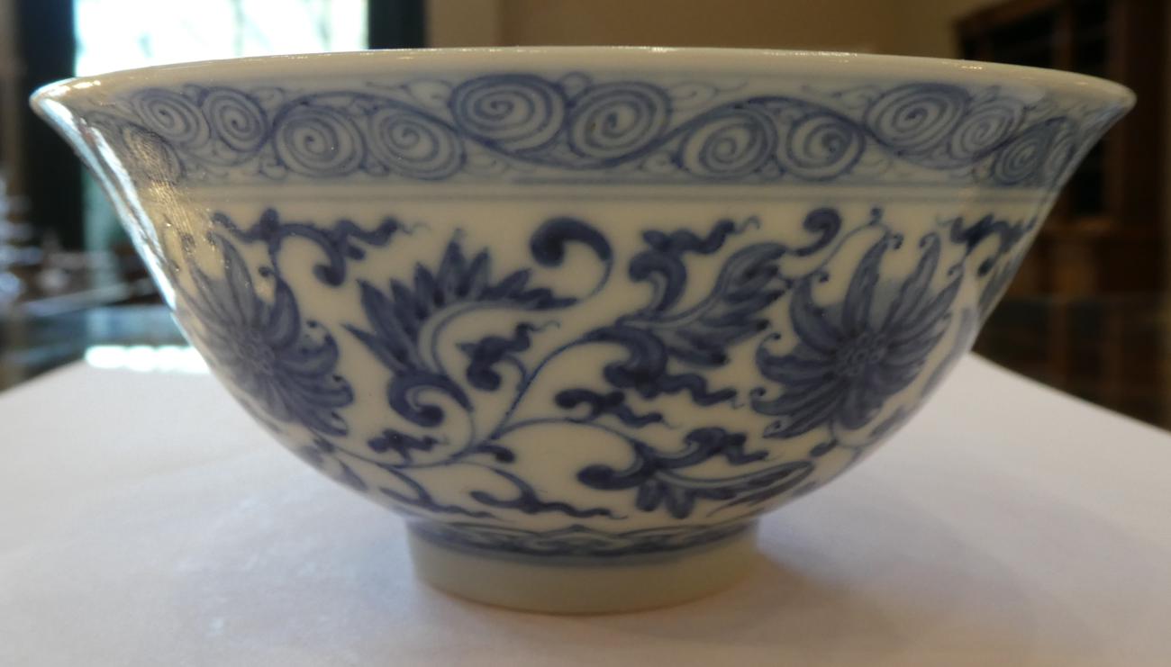 A Pair of Chinese Porcelain Bowls, with slightly everted rims, painted in underglaze blue with - Image 10 of 11