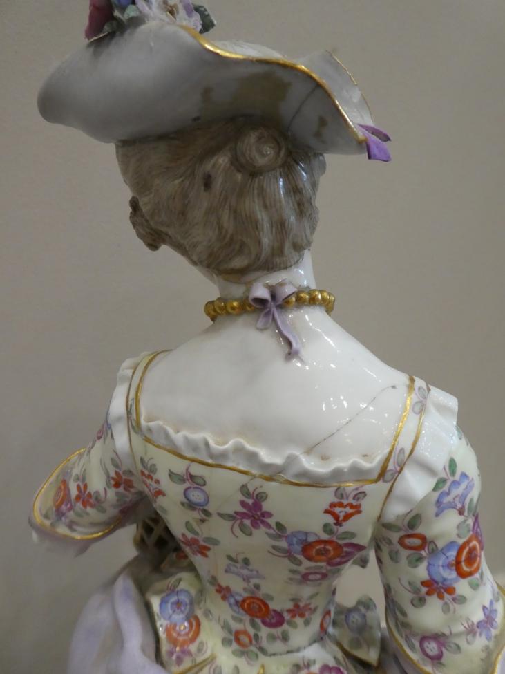 ~ A Pair of Outside Decorated Meissen Porcelain Figures of a Lady and Gentleman, late 19th century, - Image 14 of 20