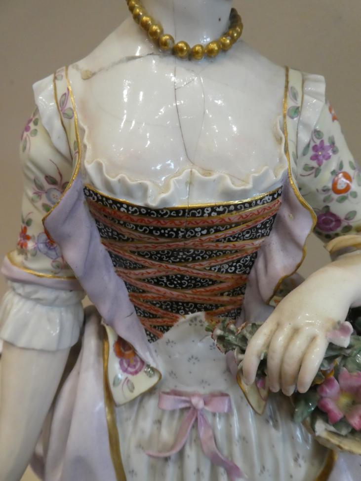 ~ A Pair of Outside Decorated Meissen Porcelain Figures of a Lady and Gentleman, late 19th century, - Image 12 of 20