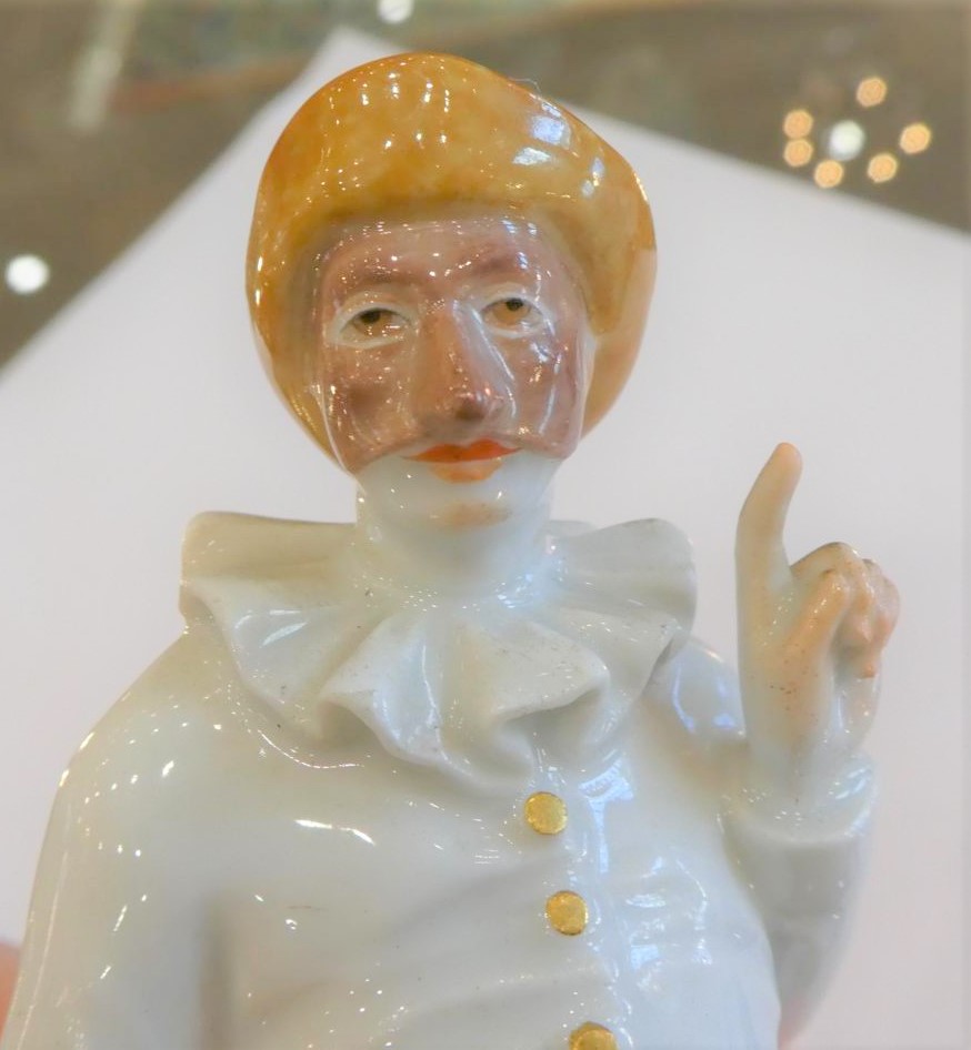 A Meissen Porcelain Figure of Pulcinella, 20th century, standing wearing a brown hat holding a - Image 7 of 7