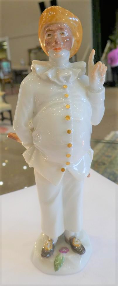 A Meissen Porcelain Figure of Pulcinella, 20th century, standing wearing a brown hat holding a - Image 3 of 7