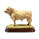 Border Fine Arts 'Charolais Bull' (Style One), model No. L112 by Ray Ayres, limited edition 690/