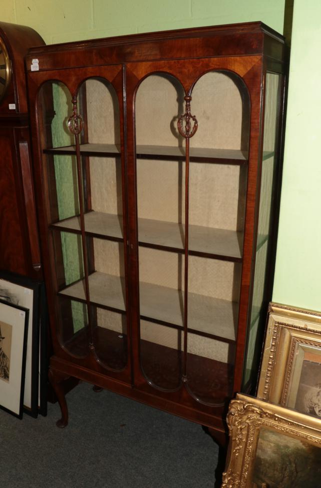 ^ A 1920's walnut display cabinet on shell carved legs, 91cm wide