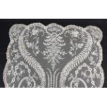 Late 19th Century/Early 20th Century Irish Tambour Lace Stole, decorated overall with stylised