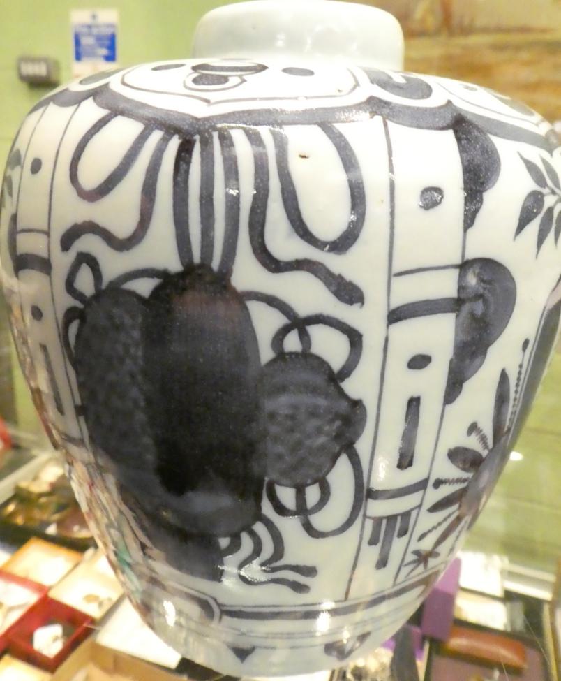 An 18th century tin glaze vase in the Chinese style . One or two paint scratches and firing flaws, - Image 5 of 10