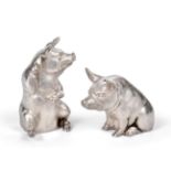 A Pair of Elizabeth II Silver Salt and Pepper-Shakers, by Richard Comyns, London, 1970, each