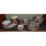 A quantity of assorted Imari dinner wares; Losol ware 'Rosslyn' pattern plates, tureens and