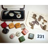 Men's studs and cufflinks, bakelite dice, miniature glass tankard, etc.