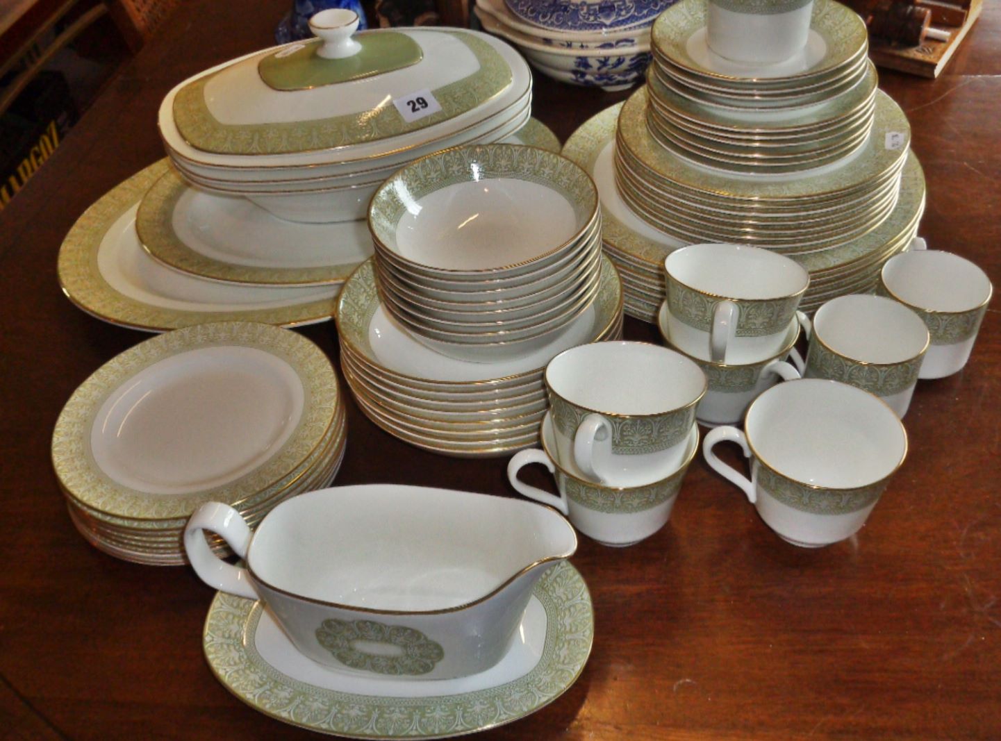 Extensive Royal Doulton Sonnet pattern table ware