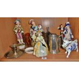 Porcelain figures and pewter tankards