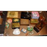 Early 20th c. souvenir trinket boxes, etc.