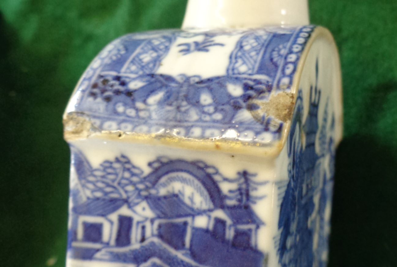 Chinese porcelain figure, a red vase, two blue & white caddies, a large brass vase, and another - Image 6 of 11