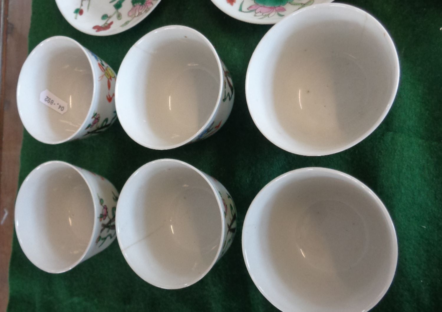 Six Chinese porcelain Famille Rose tea bowls and saucers - Image 2 of 13