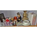 Shelf of assorted china, pottery, a tin-plate drunk with lamp post and an Oriental brass vase