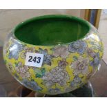 Chinese porcelain yellow and green flowers bowl