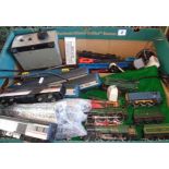 00 gauge Wrenn "Devizes Castle" locomotive, other locos, carriages, rolling stock and rails