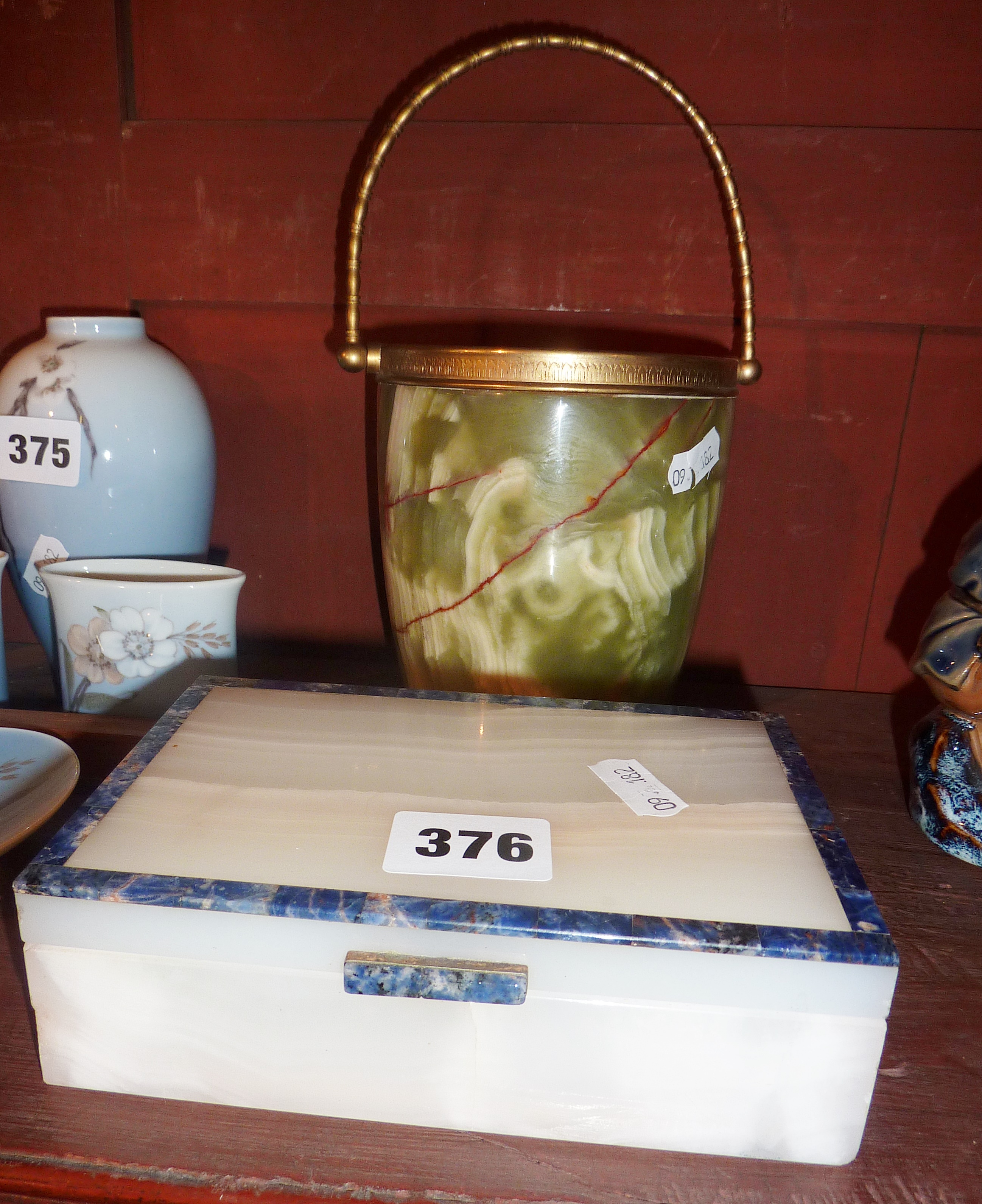 Art Deco onyx cigarette box, and a green onyx ice bucket - Image 2 of 3