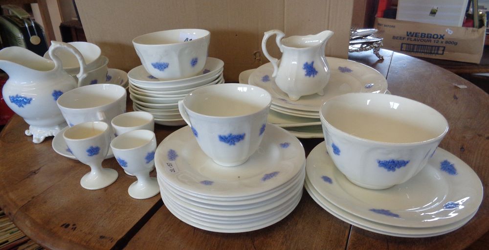 Addersley's Wedgwood-style china tea set