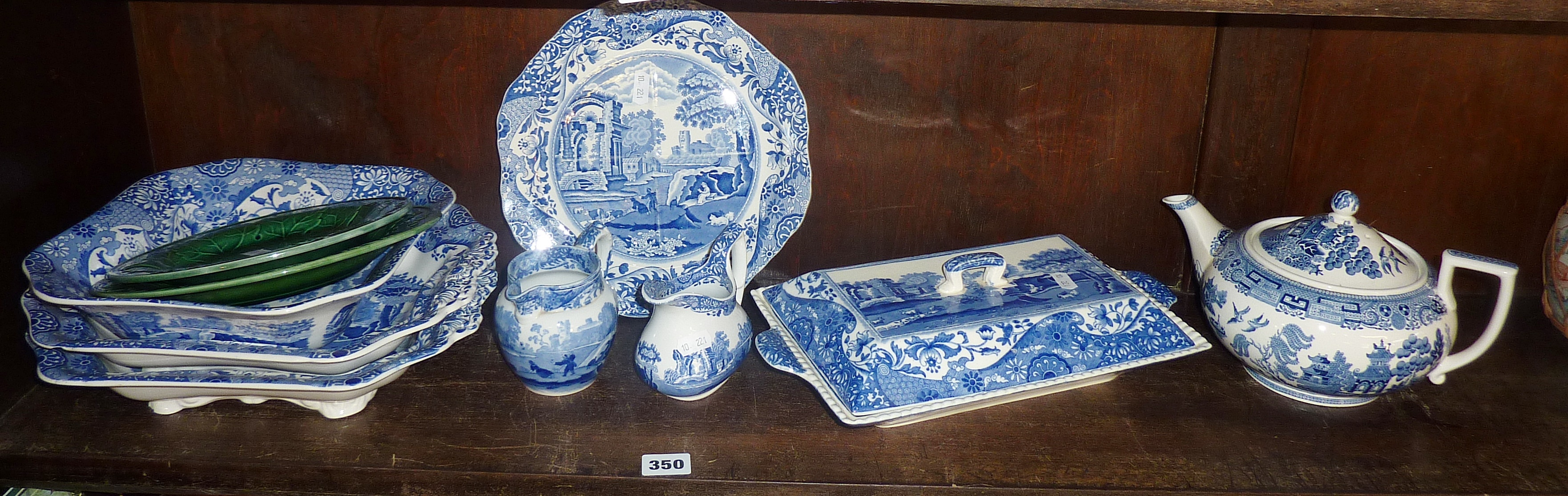 Blue and white Copeland Spode 'Ruins' pattern lidded vegetable dish, plates, jugs, Wedgwood 'Willow'