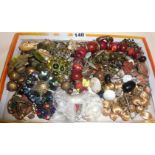 Tray of assorted vintage costume jewellery