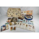 A good mixed lot to include a quantity of Tea Cards, ABC Cards, reproduction Civil War bank note,