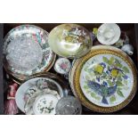 A good lot of ceramics to include Asian, Royal Doulton, Wedgewwod and similar.