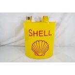 An oil can advertising Shell,