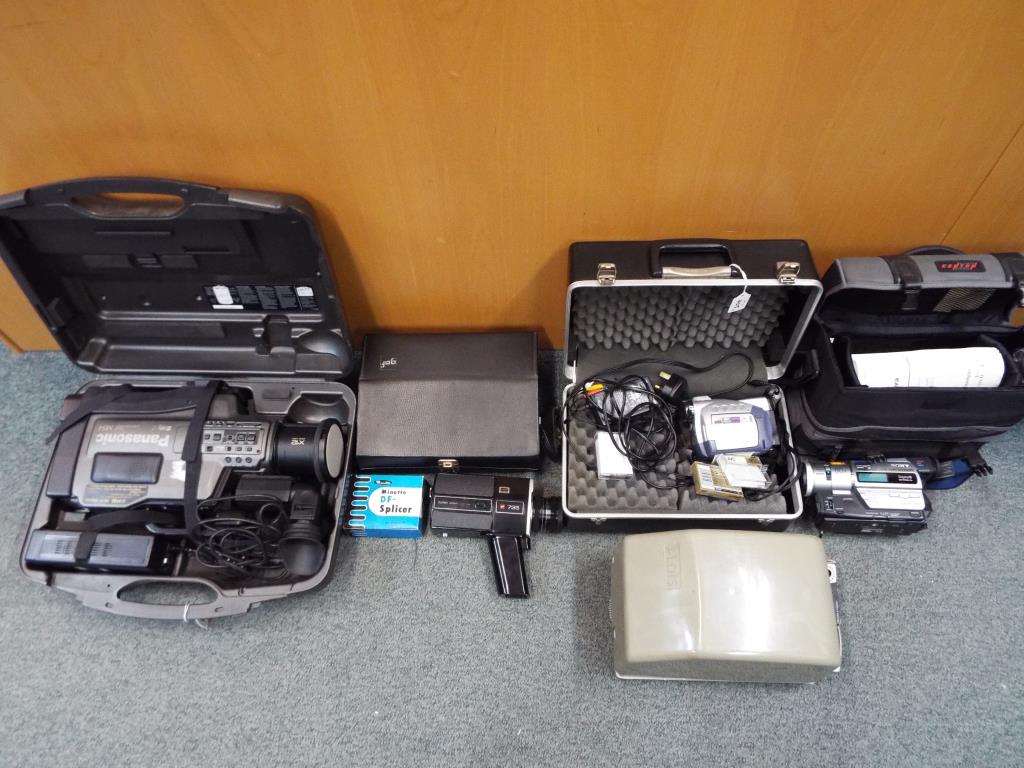 A good lot to include a cased Canon MV500 digital Camcorder,