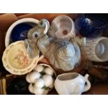 A collection of quality collectables to include Royal Doulton Bunnykins bowl, chamber pot,