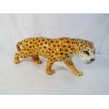 Beswick - a study depicting a leopard approximately 12.5 cm [h], Est £20 - £40.