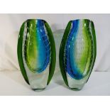 A pair of decorative art glass vases, approximately 31 cm [h] [2].