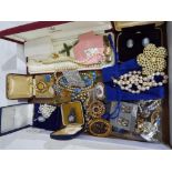 A good mixed lot to include paired earrings, brooches, pearls,