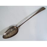 A George III silver halmarked serving spoon London assay 1795,