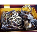 A jewellery box containing a good mixed lot of costume jewellery to include white metal chain