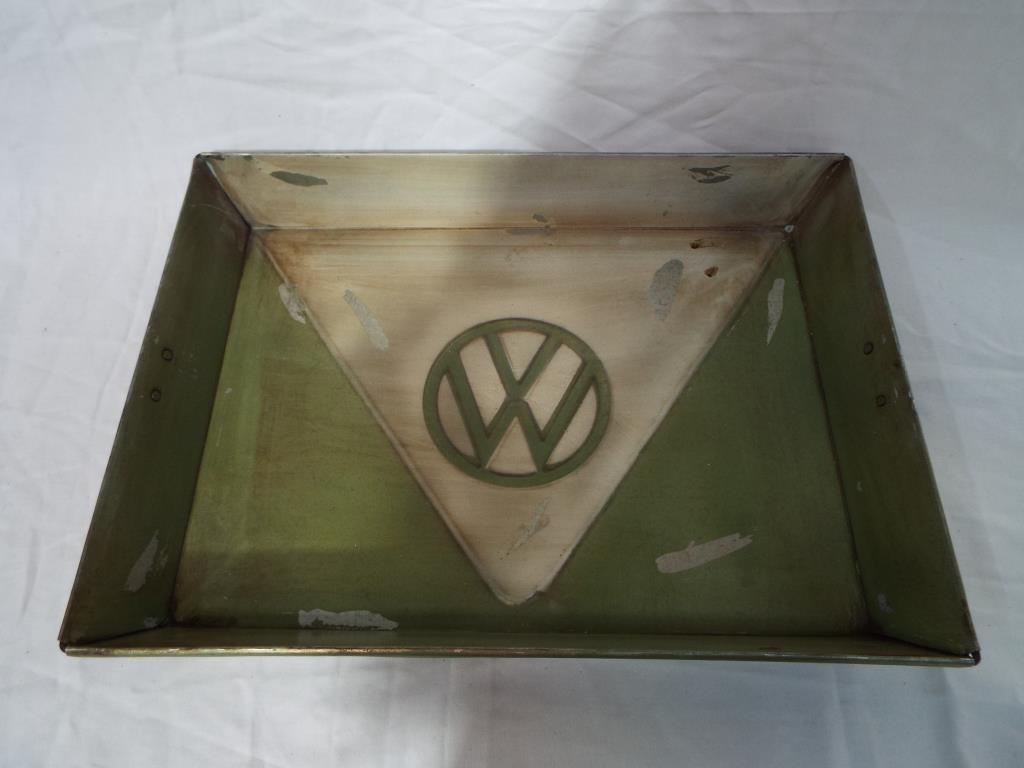 A VW metal tray. - Image 2 of 2
