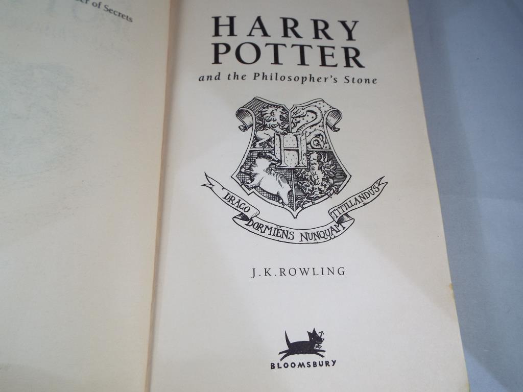 Harry Potter - a Harry Potter first edition paperback book entitled Harry Potter and The - Image 6 of 6