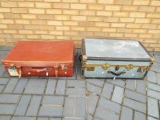 An Overpond shipping trunk approx 31cm x